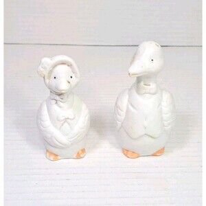 Geese Ceramic Goose 4" Salt and Pepper Shakers Set Ma & Pa Country Kitchen Vtg